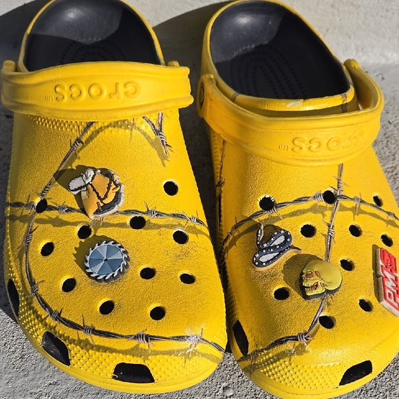 Buy cheap post malone crocs on Sale Post Malone X Crocs Duet Review